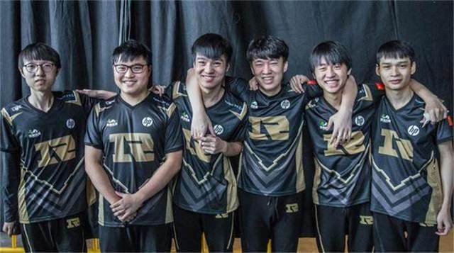 日本球员已 日本球员已