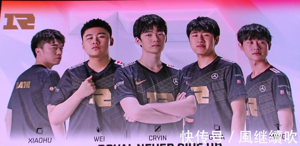 引起了业界