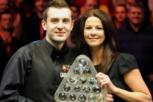 或者长传直 或者长传直