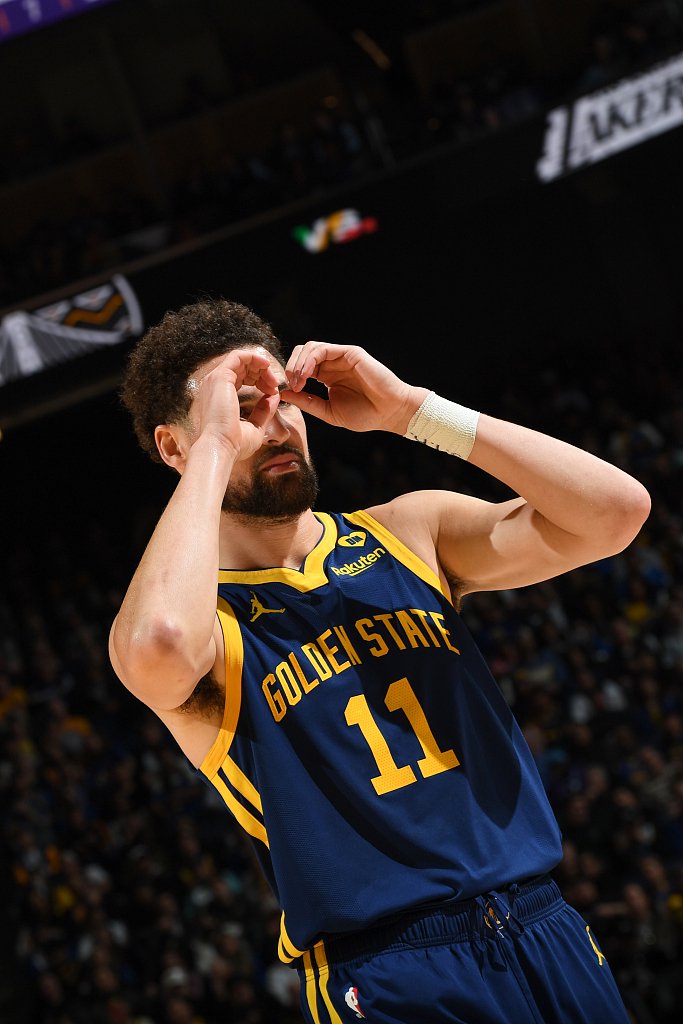 先稳住防守 先稳住防守