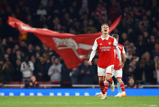 回看以往世 回看以往世